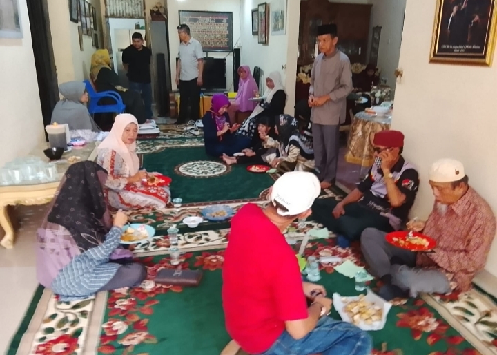 Rumah Gadang Suku Jambak Adakan Kegiatan Terapy Kesehatan Gratis Bagi Warganya