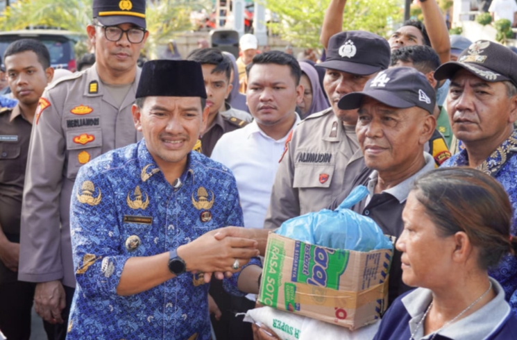 Pemko Tebingtinggi Salurkan Bantuan Sembako untuk 8.484 KK Korban Banjir
