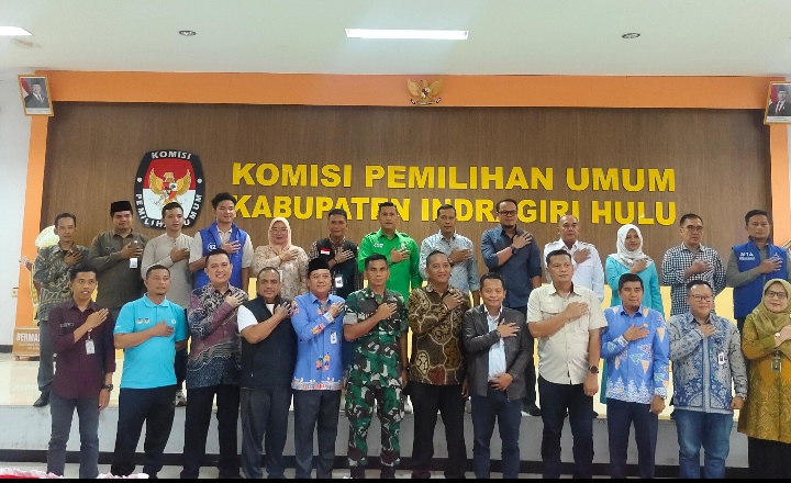 Komandan Kodim 0302/Inhu - Kuansing Diwakili Oleh Pasi Ops Hadiri Rapat Pleno Pemutahiran Data Pemilih.