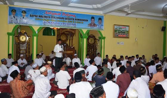 Malam Kedua, Wako Syafari Ramdhan di Masjid Ubudiyah