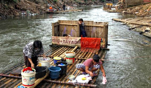 Di Kabupaten Agam, 67.983 Orang Masih BAB di Sungai