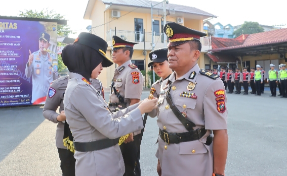 Regenerasi Kepemimpinan, Kapolres Tebing Tinggi Pimpin Sertijab Kabag SDM dan Kasat Lantas