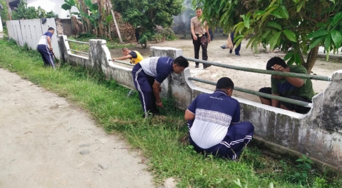 Sambut Hari Bhayangkara ke-78, Polsek Tebing Tinggi Gelar Revitalisasi Rumah Ibadah