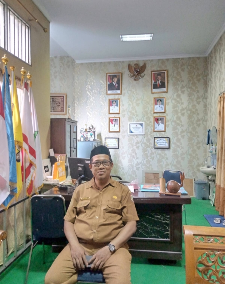 Monev Tim Pengawas Disdik  di SMPN 3 Pekanbaru