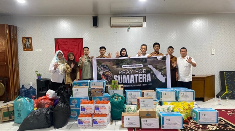 SMAN 5 Pekanbaru Salurkan Bantuan Kebutuhan Pokok Untuk Masyarakat Terdampak Bencana Alam di Sumbar