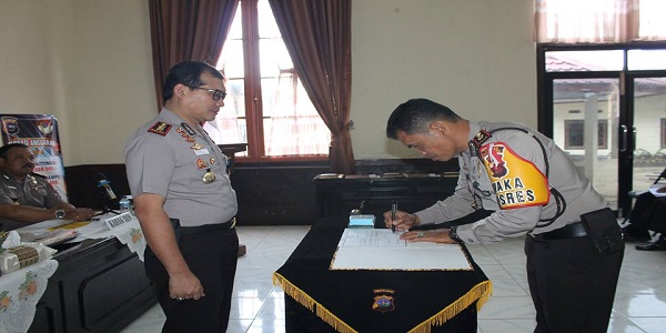 Sosialisasi DIPA Dan Rendisgar Tahun 2019 Sekaligus Penandatanganan Pakta Integritas Polres Bukittinggi