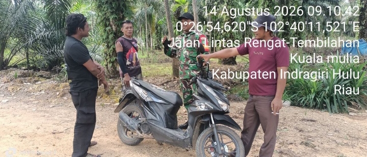 Babinsa Koramil 01/Rengat Pererat Silaturahmi melalui Komsos