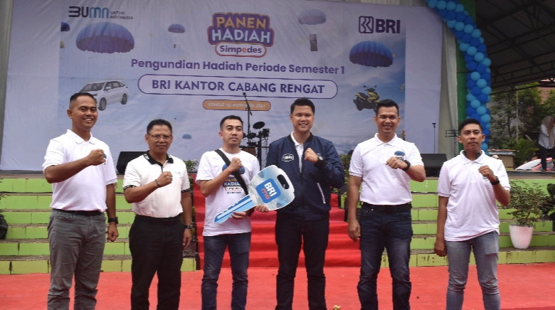 Dandim 0302/Inhu-Kuansing Hadiri Pengundian Panen Hadiah Simpedes Periode Semester I BRI Rengat