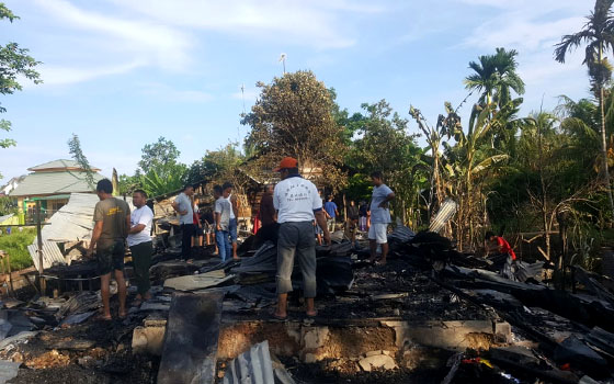 Dilalap Sijago Merah, Sedikitnya 4 Unit Rumah Warga Rata Dengan Tanah