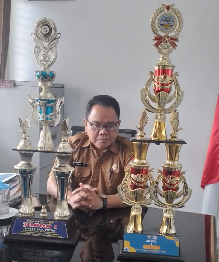 Raih 2 Tropi di Kejuaraan Volley Ball Putra antar SMP MTsN se Prov.Riau