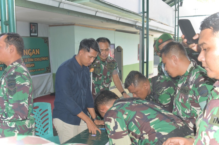 Dandim 0302/Inhu Langsung Saksikan Pelaksanaan Tes Urin Secara Mendadak Bagi Personil Kodim 0302/Inhu.
