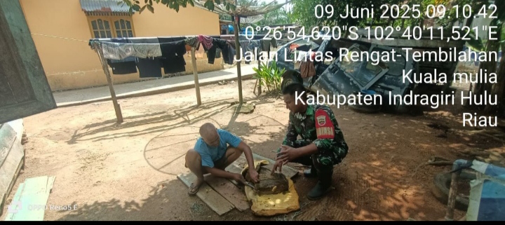 Mengedepankan Silaturahmi Di Wilayah Binaan Babinsa Jalankan Komsos