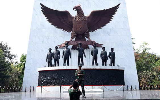 Film G30S PKI Diputar Terbuka di Monumen Serangan 1 Maret