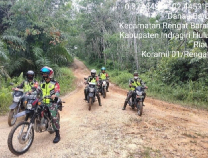 Turun Ke Desa Danau Baru Untuk Upaya Cegah Terjadinya Karhutla Oleh Personel Koramil 01/Rengat.