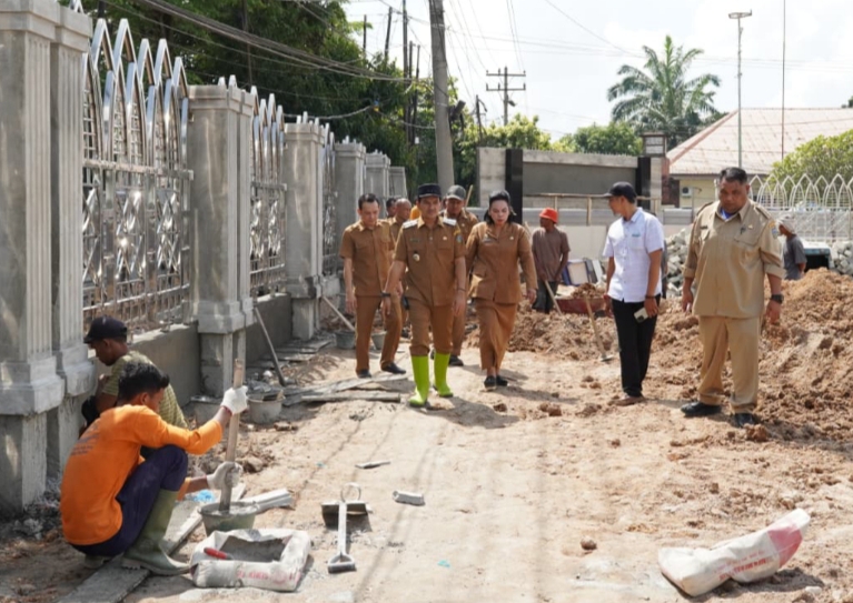 Walikota Tebingtinggi Minta Proyek Revitalisasi Selesai Tepat Waktu Tanpa Abaikan Kualitas
