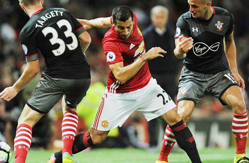 Jamu Manchester City, MU Terancam Tanpa Henrikh Mkhitaryan