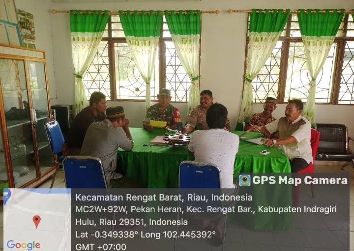 Jalankan Komsos Dengan Aparat Desa Babinsa Dan Bhabinkantibmas Saling Bersinergi