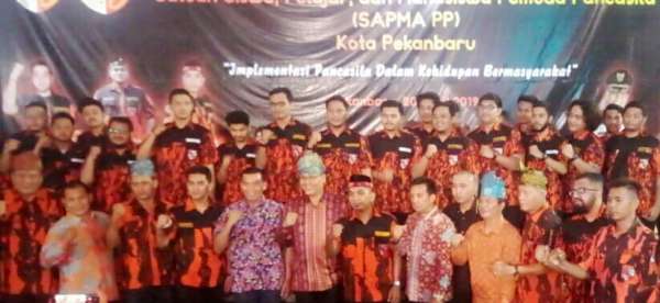 Wali Kota Hadiri Pelantikan SAPMA PP Kota Pekanbaru