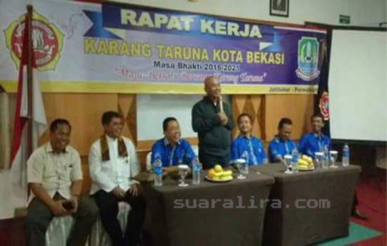 Walikota Bekasi Buka Raker Karang Taruna Kota Bekasi