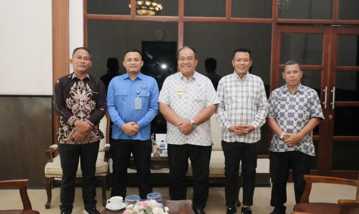 Bupati Asahan Terima Kunjungan Staf Khusus Kementerian Kelautan Dan Perikanan RI
