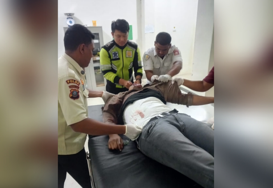 Sat Lantas Polres Tebing Tinggi Evakuasi Korban Lakalantas di Desa Binjai