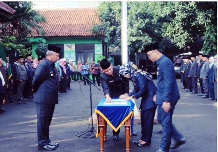 Walikota Bekasi Lantik 13 Pejabat Eselon III dan 94 Pejabat Eselon IV