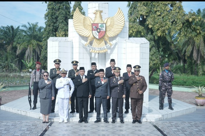 Pemkab Asahan Gelar Upacara Peringatan Hari Pahlawan Ditaman Makam Pahlawan