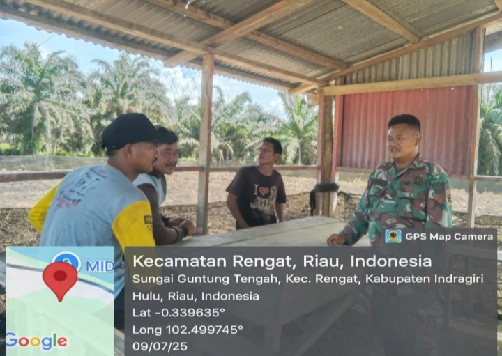 Keakraban Sebagai Babinsa Koramil 01/Rengat Dapat Dipupuk Melalui Komsos Dengan Warga Binaan