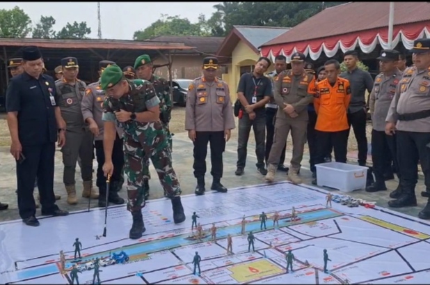 Dandim 0302/Inhu-Kuansing Hadiri Apel Kesiapan Pengamanan Event Nasional Pacu Jalur Tradisional Kab. Kuansing Tahun 2024