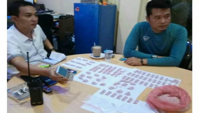 Satres Narkoba Polresta Pekanbaru Sita 854 Pil Ekstasi Dari Tiga Lelaki