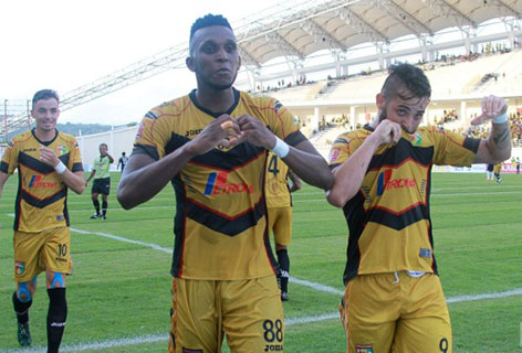 Laga ISC A, Dua Kali Tuan Rumah 'Keok'