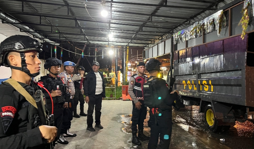 Wakapolres Tebing Tinggi Pimpin Patroli Skala Besar Antisipasi Tawuran dan Balap Liar