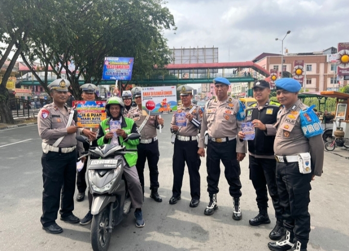 Hari Ke dua Operasi Keselamatan Lancang Kuning 2025 Dirlantas Polda Riau Gencar Melaksanakan Kegiatan Edukasi