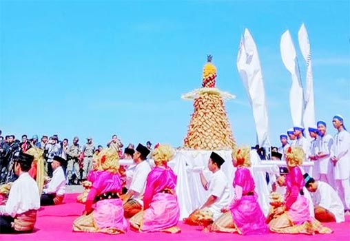 Lebaran Topat, Tradisi Idul Fitri Khas Lombok