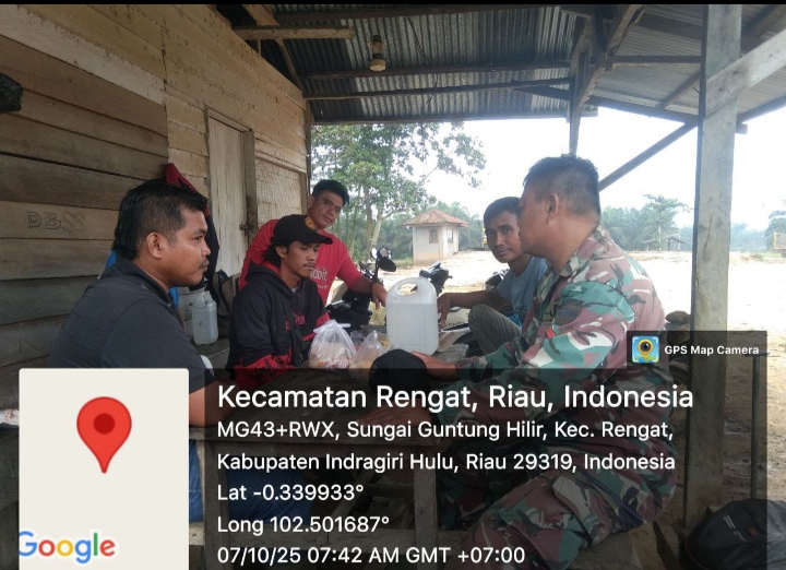 Babinsa Terus Jalin Komsos Dengan Masyarakat Untuk Dekatkan Diri