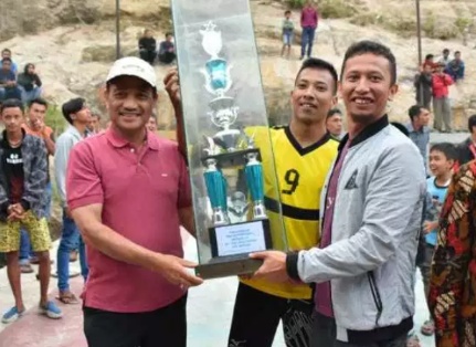 Wabup Tutup Turnamen Volley Ball Musara Cup Ke- 26