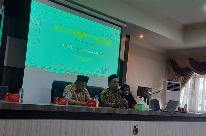 MUI Pekanbaru Ulas Buku Profil Ulama Pekanbaru yang Segera Terbit