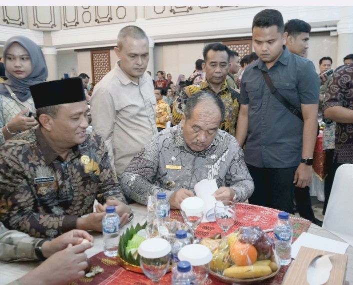 Bupati Asahan Tanda Tangani Nota Kesepahaman Program Makan Bergizi Gratis