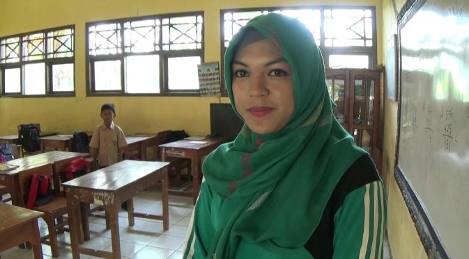 Cerita Rizma Guru Tegal Cantik Bertahan dengan Honor Rp 75 Ribu