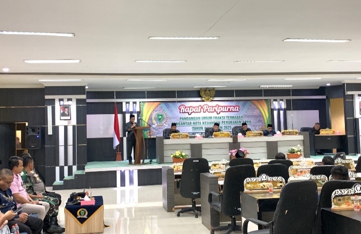 Dandim 0302/Inhu Diwakili Pasi Ops Hadiri Rapat Paripurna Pengesahan PD Kab.Inhu Tentang RPJMD Tahun 2025 - 2029.