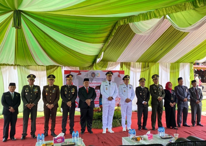 Komandan Kodim 0302/Inhu Hadiri Acara Pemberian Remisi Kepada Napi Dan Dasawarsa Dirutan Kelas Ii Rengat.