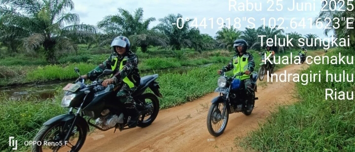 Babinsa Koramil 01/Rengat Ingatkan Masyarakat Jika Temukan Tanda Karhutla Agar Cepat Menghubungi Petugas.