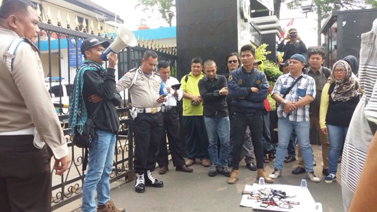 Jurnalis Bekasi Lakukan Aksi Solidaritas