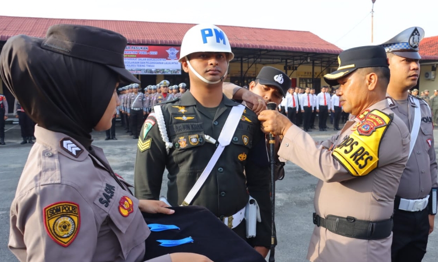 Kapolres Tebingtinggi Pimpin Apel Gelar Pasukan Operasi Keselamatan Toba 2025