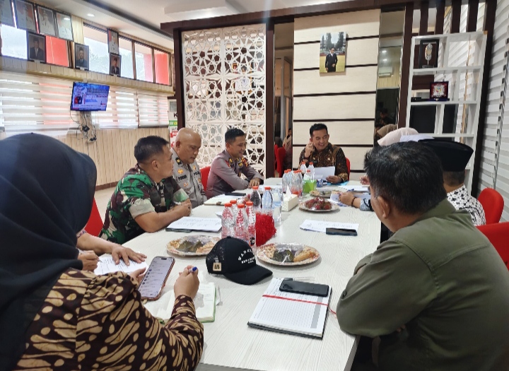 Dandim 0302/Inhu Diwakili Pasi Pers Hadiri Rapat Persiapan Upacara Rengat Berdarah 5 Januari 1949