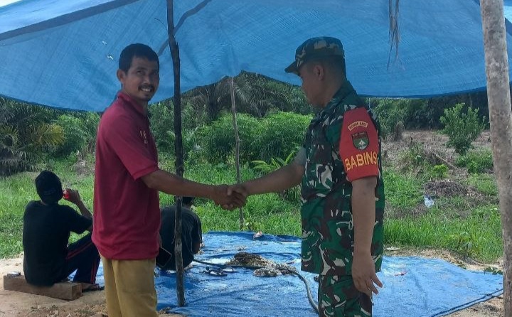 Agar Selalu Dekat Dengan Warga Binaan Babinsa Tetap Melaksanakan Komsos