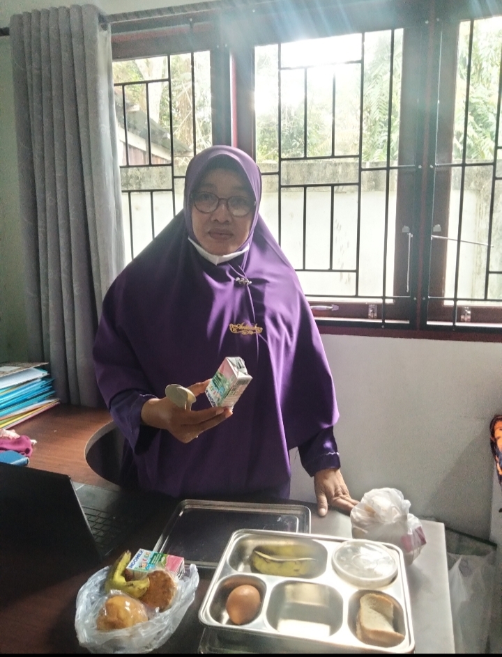 MBG Dinilai Sangat Membantu, Kepala UPT SDN 007 Rimbo Panjang: Anak Lebih Sehat dan Minim Jajan
