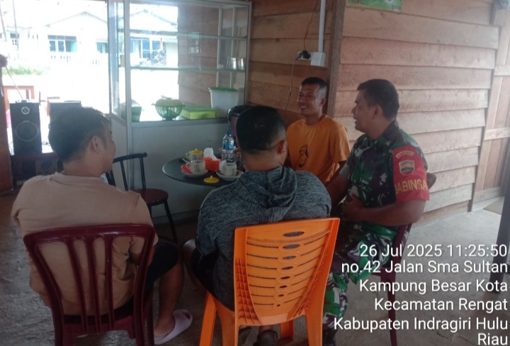 Untuk Mendukung Tugas Pokok TNI Babinsa Jalin Keakraban Dengan Mitra Karib Diwilayah Binaan.