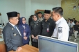 Dukung Transformasi Digital, Bupati Rohil H. Bistamam Tinjau Perekaman TTE Bagi PPPK Paruh Waktu