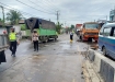 Truck Terguling di Jalan Soekarno Hatta,  Satlantas Polres Tebingtinggi Lakukan Evakuasi Kendaraan
